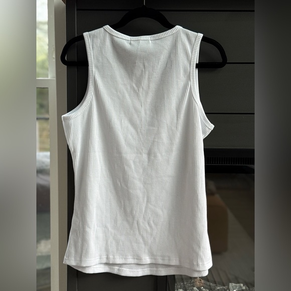 White Ribbed Tank Top - Picture 3 of 4